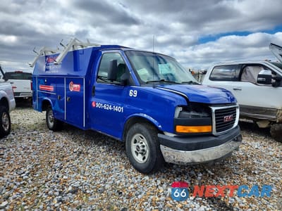 Czwarte zdjęcie samochodu z boku: 2016 GMC SAVANA UTILITY / SERVICE TRUCK VIN:1GD07RFG7G1269715 - miniatura