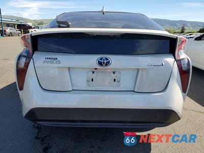 Zdjęcie 6 z 12 samochodu: 2016 TOYOTA PRIUS TWO VIN:JTDKBRFU9G3013906 - miniatura