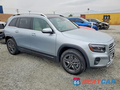 Czwarte zdjęcie samochodu z boku: 2026 MERCEDES-BENZ GLB 250 VIN:W1N4M4GB7TW472260 - miniatura