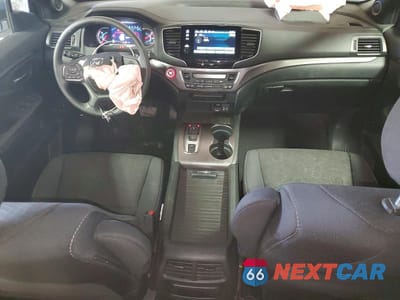 Zdjęcie 8 z 12 samochodu: 2021 HONDA PASSPORT SPORT VIN:5FNYF8H25MB004297 - miniatura