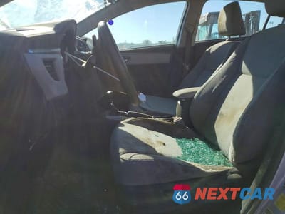 Zdjęcie 7 z 12 samochodu: 2016 TOYOTA COROLLA LE VIN:5YFBURHE3GP514345 - miniatura
