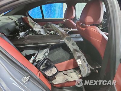 Zdjęcie 10 z 11 samochodu: 2024 BMW 330 VIN:3MW89FF02R8E33452 - miniatura