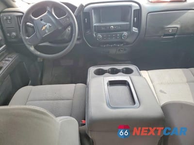 Zdjęcie 8 z 12 samochodu: 2018 CHEVROLET SILVERADO K2500 HEAVY DUTY VIN:1GC1KUEG5JF240610 - miniatura
