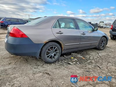 Trzecie zdjęcie samochodu z tyłu: 2007 HONDA ACCORD EX VIN:1HGCM56897A141120 - miniatura