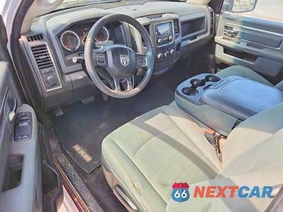 Zdjęcie 8 z 12 samochodu: 2018 RAM 1500 ST VIN:3C6JR6DG7JG230031 - miniatura