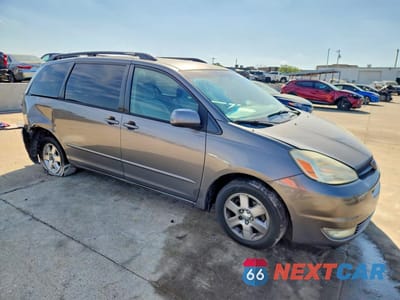 Czwarte zdjęcie samochodu z boku: 2004 TOYOTA SIENNA XLE 7 PASSENGER VIN:5TDZA22C24S138908 - miniatura