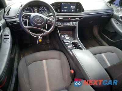 Zdjęcie 8 z 12 samochodu: 2021 HYUNDAI SONATA SEL VIN:5NPEL4JA2MH072161 - miniatura