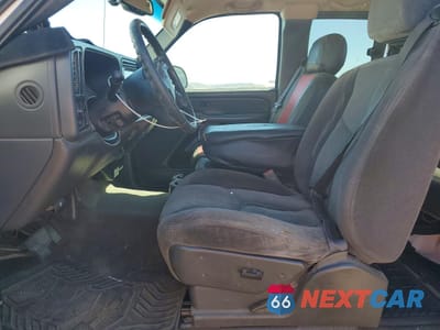 Zdjęcie 7 z 12 samochodu: 2006 CHEV SILVERADO VIN:1GCHC29U36E187967 - miniatura