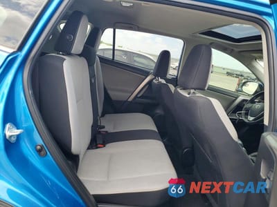 Zdjęcie 11 z 13 samochodu: 2016 TOYOTA RAV4 HYBRID XLE VIN:JTMRJREV8GD058518 - miniatura