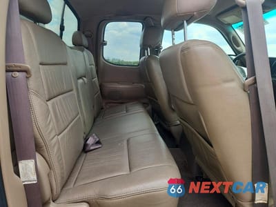 Zdjęcie 10 z 11 samochodu: 2002 TOYOTA TUNDRA SR5 V8 VIN:5TBBT441X2S325080 - miniatura