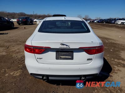 Zdjęcie 6 z 11 samochodu: 2018 JAGUAR XF PREMIUM VIN:SAJBJ4FX5JCY59524 - miniatura