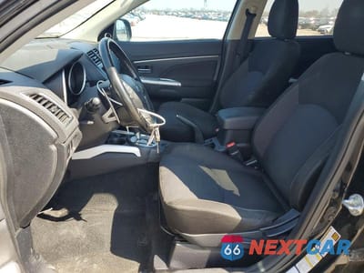 Zdjęcie 7 z 12 samochodu: 2011 MITSUBISHI OUTLANDER SPORT ES VIN:JA4AP3AU4BZ010588 - miniatura