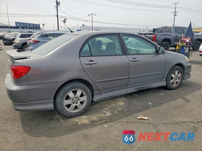 Trzecie zdjęcie samochodu z tyłu: 2005 TOYOTA COROLLA S VIN:1NXBR32E85Z515560 - miniatura