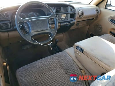 Zdjęcie 8 z 12 samochodu: 2001 DODGE RAM 1500 VIN:3B7HF13Z91M571177 - miniatura