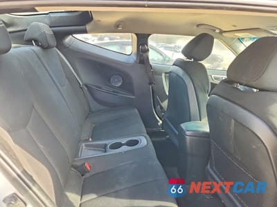 Zdjęcie 10 z 12 samochodu: 2017 HYUNDAI VELOSTER BASE VIN:KMHTC6AD4HU304909 - miniatura