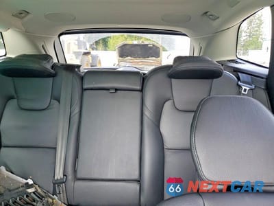 Zdjęcie 10 z 13 samochodu: 2024 VOLVO XC60 PLUS VIN:YV4H60DL8R1766827 - miniatura