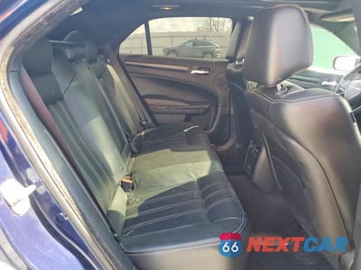 Zdjęcie 10 z 12 samochodu: 2015 CHRYSLER 300 S VIN:2C3CCABG3FH922579 - miniatura