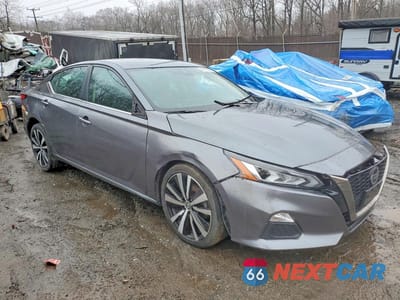 Czwarte zdjęcie samochodu z boku: 2021 NISSAN ALTIMA 2.5 SR VIN:1N4BL4CVXMN333075 - miniatura