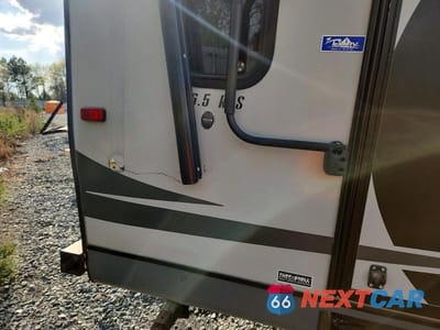 Zdjęcie 9 z 10 samochodu: 2013 JAYCO EAGLE CAMPER VIN:1UJCJ0BN3D1PW0202 - miniatura