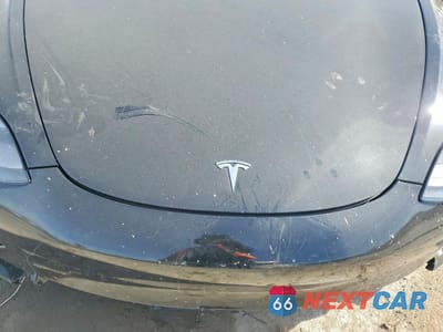 Zdjęcie 11 z 12 samochodu: 2023 TESLA MODEL 3 VIN:5YJ3E1EA1PF459894 - miniatura