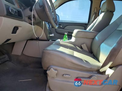 Zdjęcie 7 z 14 samochodu: 2009 GMC YUKON SLT VIN:1GKFC33J89R141175 - miniatura