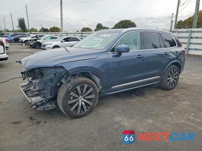 2025 VOLVO XC90 CORE YV4M12PJ3S1338947 - główne zdjęcie licytacji z USA - miniatura