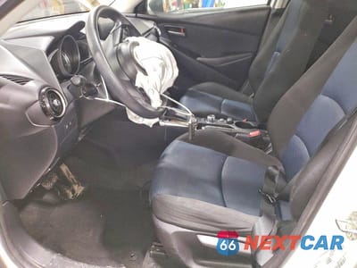 Zdjęcie 7 z 11 samochodu: 2020 TOYOTA YARIS LE VIN:3MYDLBYV9LY714175 - miniatura