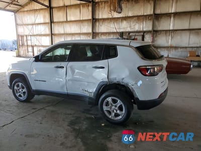 Drugie zdjęcie samochodu z przodu: 2022 JEEP COMPASS SPORT VIN:3C4NJDAB1NT117736 - miniatura