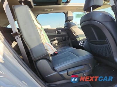 Zdjęcie 11 z 14 samochodu: 2025 KIA SORENTO VIN:5XYRL4JC9SG384999 - miniatura