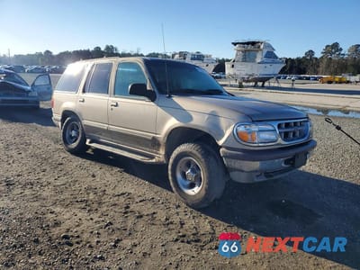 Czwarte zdjęcie samochodu z boku: 1997 FORD EXPLORER VIN:1FMDU34E6VUD41508 - miniatura