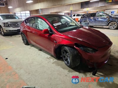 Czwarte zdjęcie samochodu z boku: 2025 TESLA MODEL Y VIN:7SAYGAEE3SF306075 - miniatura
