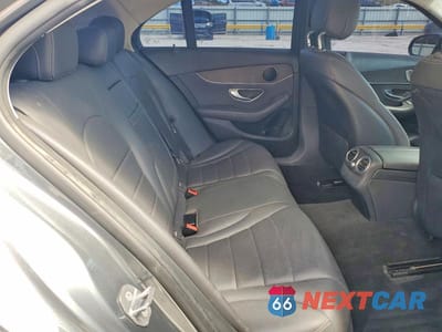Zdjęcie 10 z 13 samochodu: 2019 MERCEDES-BENZ C 300 VIN:WDDWF8DB3KR483491 - miniatura