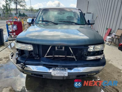 Piąte zdjęcie samochodu w środku: 2001 CHEVROLET SILVERADO K1500 VIN:1GCEK19T91E186032 - miniatura