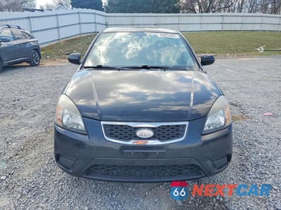 Piąte zdjęcie samochodu w środku: 2010 KIA RIO BASE VIN:KNADH4A33A6622629 - miniatura