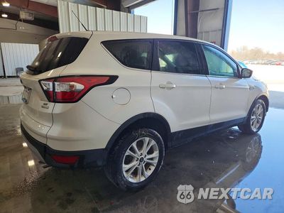 Trzecie zdjęcie samochodu z tyłu: 2017 FORD ESCAPE SE VIN:1FMCU0GD3HUC62184 - miniatura