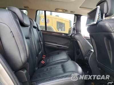 Zdjęcie 11 z 13 samochodu: 2009 MERCEDES-BENZ GL 550 4MATIC VIN:4JGBF86E29A461308 - miniatura