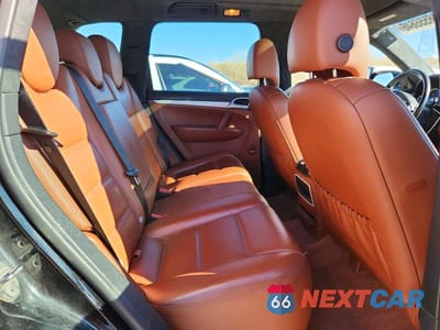 Zdjęcie 11 z 13 samochodu: 2008 PORSCHE CAYENNE TURBO VIN:WP1AC29P28LA90719 - miniatura