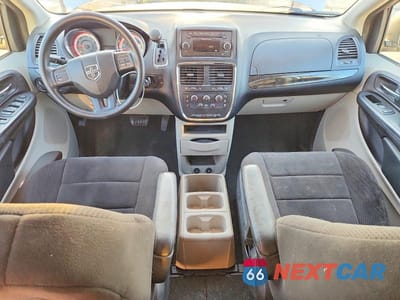 Zdjęcie 8 z 13 samochodu: 2012 DODGE GRAND CARAVAN SE VIN:2C4RDGBG7CR350427 - miniatura