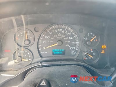 Zdjęcie 9 z 13 samochodu: 2004 CHEVROLET EXPRESS G3500 VIN:1GAHG39U841185381 - miniatura