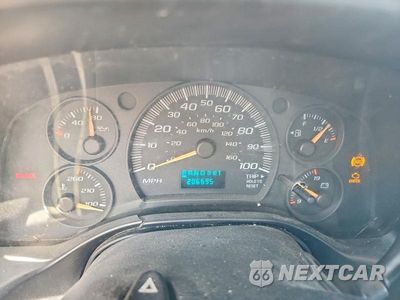 Zdjęcie 9 z 13 samochodu: 2004 CHEVROLET EXPRESS G3500 VIN:1GAHG39U841185381 - miniatura
