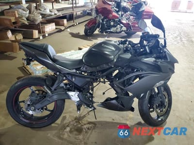 2022 KAWASAKI EX650 N ML5EXEN14NDA74969 - główne zdjęcie licytacji z USA - miniatura