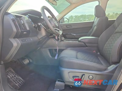 Zdjęcie 7 z 14 samochodu: 2024 NISSAN PATHFINDER SV VIN:5N1DR3BA7RC292641 - miniatura