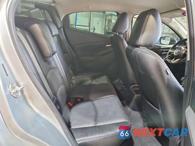 Zdjęcie 10 z 12 samochodu: 2019 TOYOTA YARIS XLE VIN:3MYDLBYV6KY509055 - miniatura