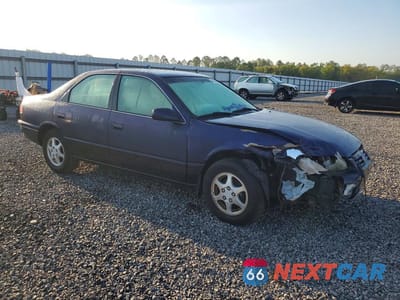 Czwarte zdjęcie samochodu z boku: 1997 TOYOTA CAMRY XLE VIN:4T1BG22K7VU769010 - miniatura
