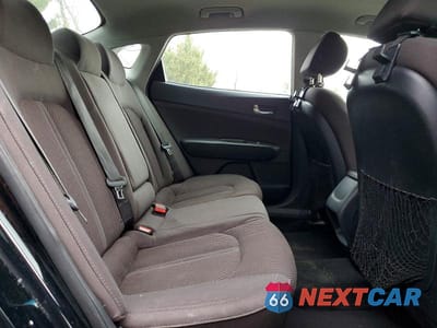 Zdjęcie 10 z 11 samochodu: 2019 KIA OPTIMA LX VIN:5XXGT4L37KG376912 - miniatura