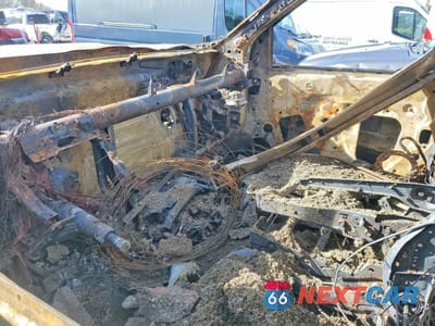 Zdjęcie 8 z 11 samochodu: 2021 CHEVROLET SILVERADO K3500 VIN:1GB3YSEY3MF225312 - miniatura