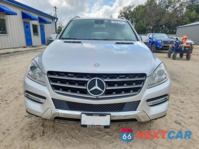 Piąte zdjęcie samochodu w środku: 2012 MERCEDES-BENZ ML 350 4MATIC VIN:4JGDA5HB9CA033199 - miniatura