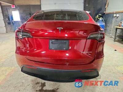 Zdjęcie 6 z 12 samochodu: 2025 TESLA MODEL Y VIN:7SAYGAEE3SF306075 - miniatura