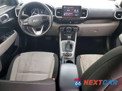 Zdjęcie 8 z 12 samochodu: 2022 HYUNDAI VENUE SEL VIN:KMHRC8A32NU151150 - miniatura