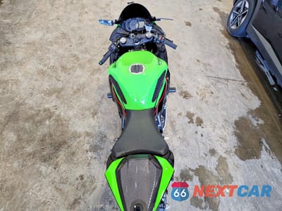 Zdjęcie 6 z 9 samochodu: 2021 KAWASAKI ZX636 K VIN:JKBZXJG19MA016050 - miniatura